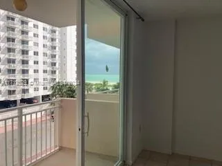 345 Ocean Dr # 424, Miami Beach FL 33139