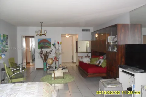 800 West Ave # 442, Miami Beach FL 33139