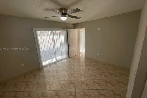 7375 W 35th Ave, Hialeah FL 33018