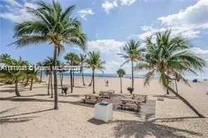 2200 S Ocean Ln # 2204, Fort Lauderdale FL 33316