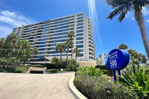 500 Three Islands Blvd # 816, Hallandale Beach FL 33009