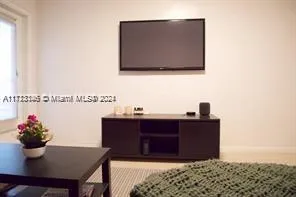 921 Meridian Ave # 5, Miami Beach FL 33139