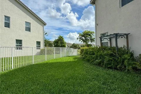 5035 Eucalyptus Dr # 5035, Hollywood FL 33021