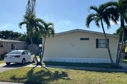 21780 NW 2nd Ct, Pembroke Pines FL 33029