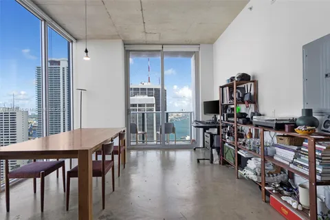 151 SE 1st St # 3102, Miami FL 33131