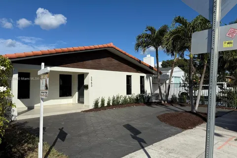 3983 SW 2st, Miami FL 33134