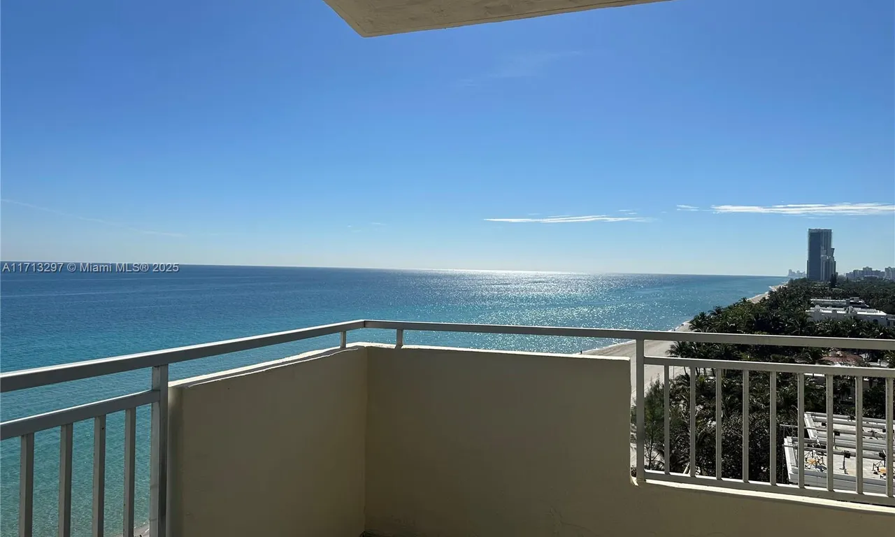 3180 S OCEAN DR # 1008, Hallandale Beach FL 33009