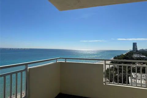 3180 S OCEAN DR # 1008, Hallandale Beach FL 33009