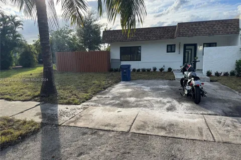 20822 NW 23rd Ave # 0, Miami Gardens FL 33056