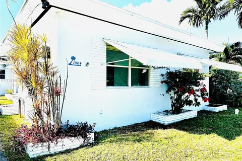 1004 N 16th Ave # 1, Hollywood FL 33020