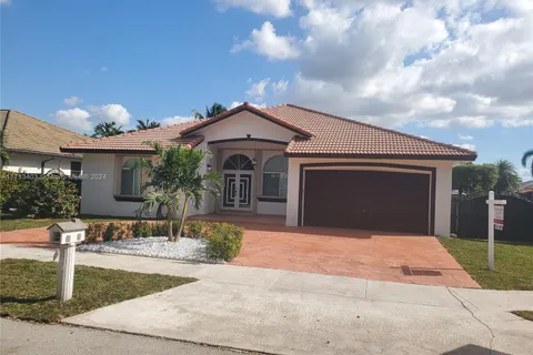 2891 SW 143rd Pl, Miami FL 33175