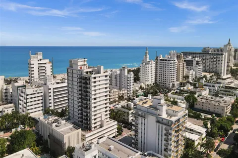 1800 Collins Ave # 7B, Miami Beach FL 33139