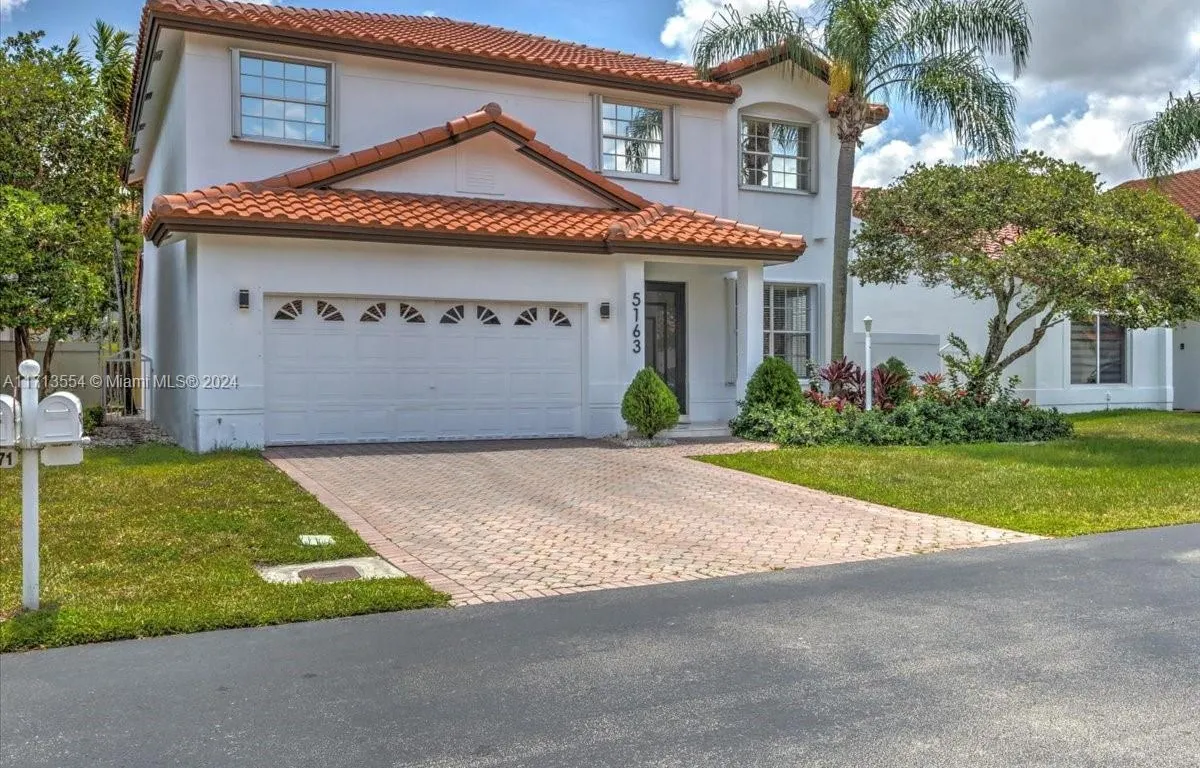 5163 NW 106th Ave, Doral FL 33178