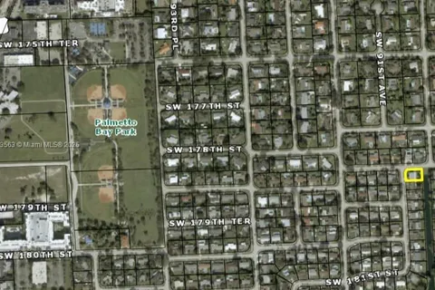 17851 SW 91st Ave, Palmetto Bay FL 33157