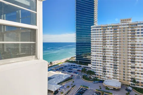 1950 S Ocean Dr # 17E, Hallandale Beach FL 33009