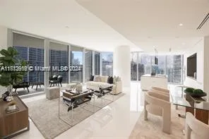 300 Biscayne Blvd way # 3707, Miami FL 33131