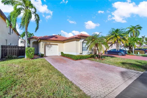 5212 NW 112th Ct, Doral FL 33178