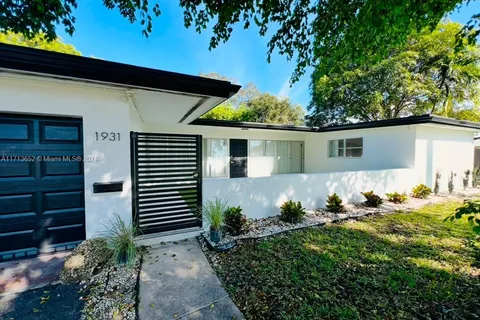 1931 NE 186th Dr, North Miami Beach FL 33179