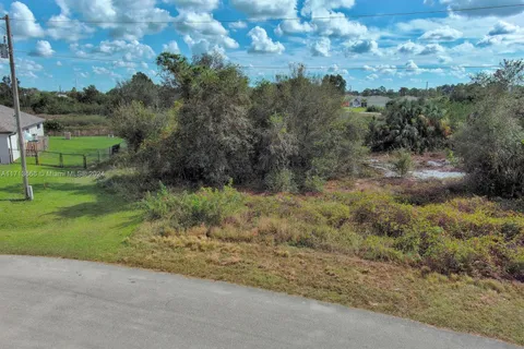 309 Raber Ave, Lehigh Acres FL 33974