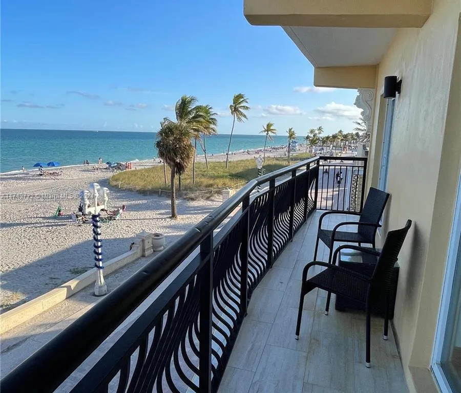 1815 N Surf Rd # 304, Hollywood FL 33019