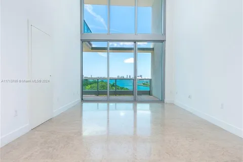 900 Biscayne Blvd # 707, Miami FL 33132