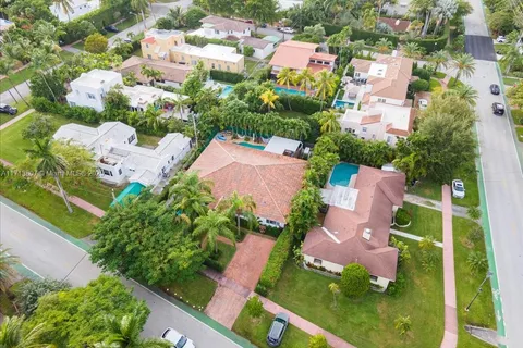 4630 Royal Palm Ave, Miami Beach FL 33140