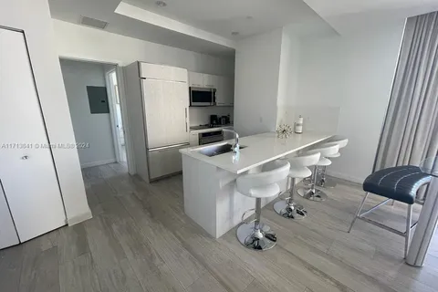 55 SW 9 ST # 4208, Miami FL 33130