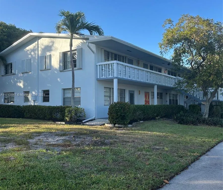 305 Tilford O # 305, Deerfield Beach FL 33442