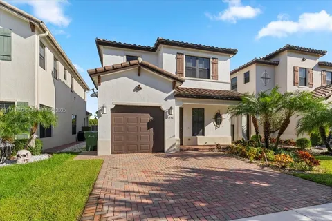 3273 W 99th Pl, Hialeah FL 33018