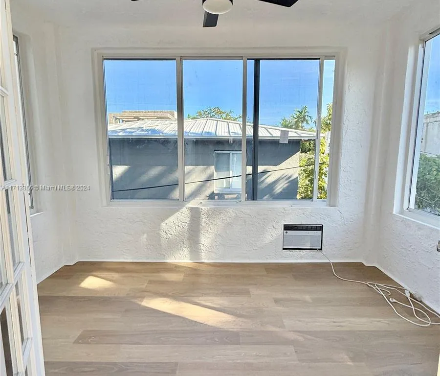 3433 Garden Ave # 7, Miami Beach FL 33140