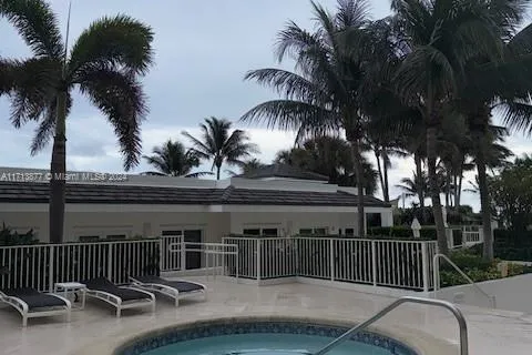 4779 Collins Ave # 3108, Miami Beach FL 33140