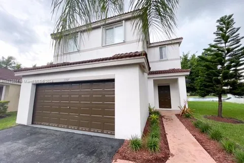 1357 Majesty Ter, Weston FL 33327