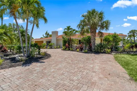 9421 Moonlight, Other City - In The State Of Florida FL 33957