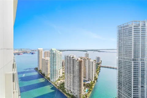 300 Biscayne Blvd Way # 4407, Miami FL 33131