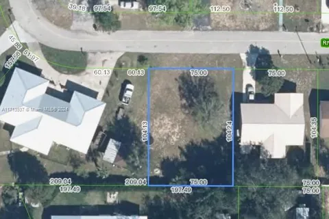 504 E Riviera Street, Avon Park FL 33825