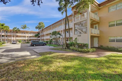 3508 SW Natura Blvd # 304, Deerfield Beach FL 33441