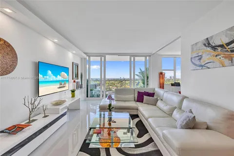 5600 Collins Ave # 10H, Miami Beach FL 33140