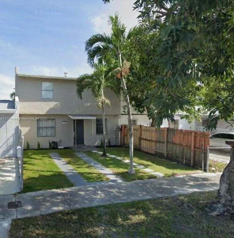 19363 NW 45th Ave, Miami Gardens FL 33055