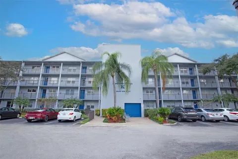 12650 SW 6th St # 303K, Pembroke Pines FL 33027