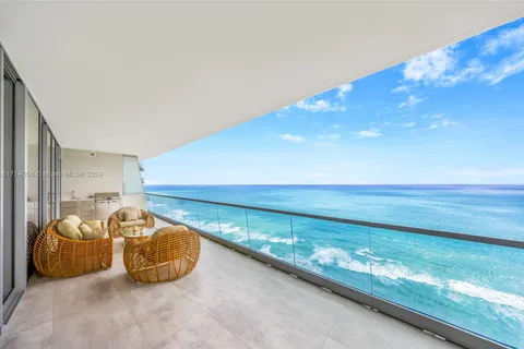 18501 Collins Ave # 2502, Sunny Isles Beach FL 33160