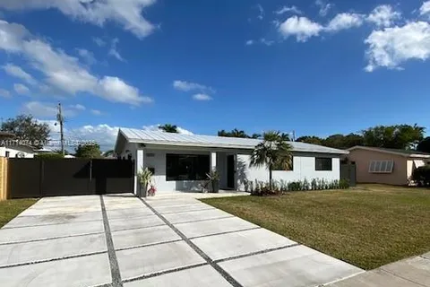 8315 SW 63rd Pl, Miami FL 33143