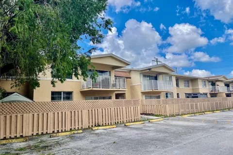 4470 NW 79th Ave # 2A, Doral FL 33166