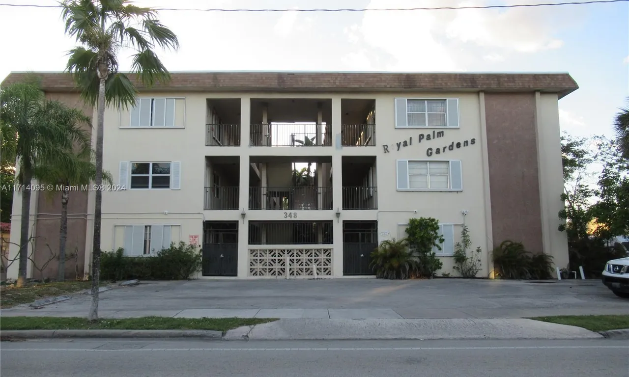 348 S Federal Hwy # 4, Dania Beach FL 33004