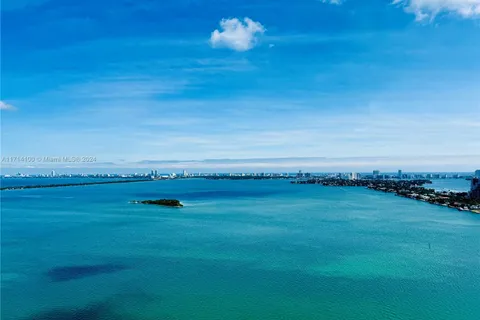 2020 N Bayshore Dr # 3706, Miami FL 33137