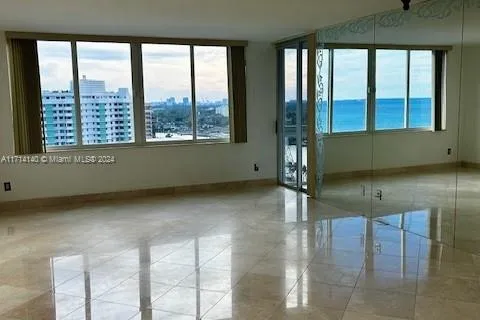 5401 Collins Ave # 1512, Miami Beach FL 33140