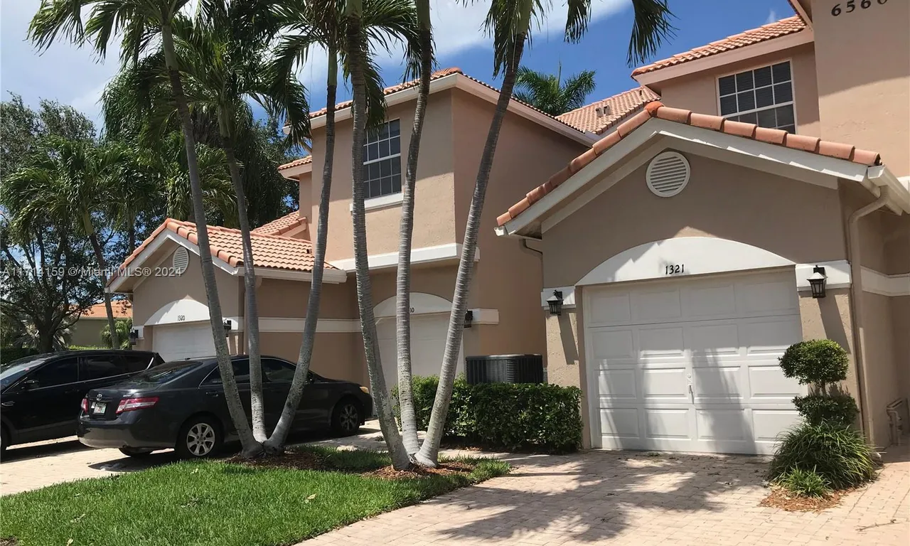 6560 Villa Sonrisa Dr # 1311, Boca Raton FL 33433