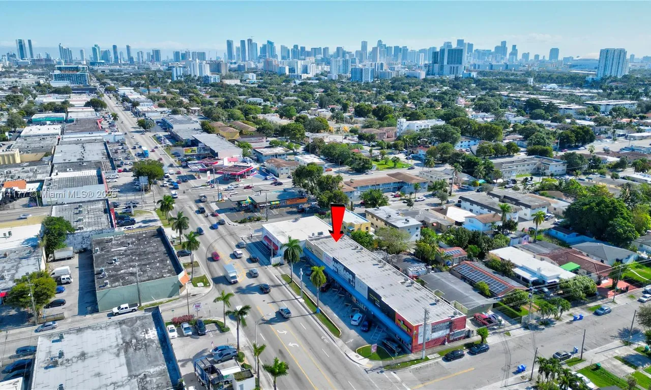 2250 NW 20th St, Miami FL 33142