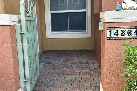 14364 SW 11th St # 1006, Pembroke Pines FL 33027