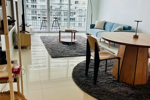 1750 N Bayshore Dr # 4409, Miami FL 33132