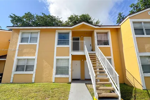 2218 SW 81st Ave # 2218, Miramar FL 33025